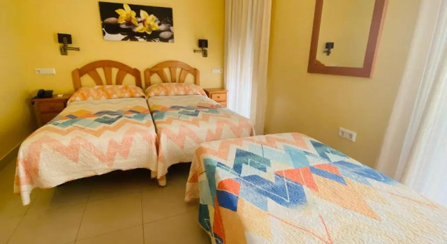 Трёхместный номер Standard Hostal LAnfora