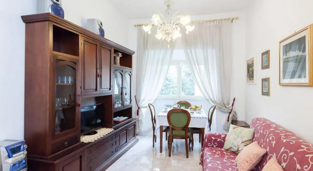 Caterina One o One - Embassy Apartment, Забронировать Апартаменты/квартира Отели Рима с парковкой, рядом с Универмаг La Rinascente, Парковка