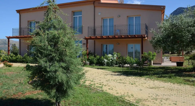 Case Mistretta, Book Hotel Hoteller i Altavilla Milicia med morgenmad, Morgenmad