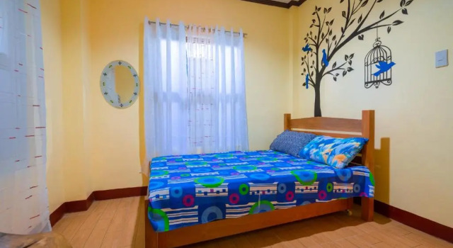 Joval Homestay, Rezerwuj Hotel Hotele w Coron Town Proper z parkingiem, Parking