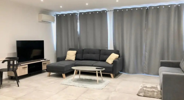MyAgent studio moderne tout confort-carnot 10 min palais, Забронировать Отель Бизнес-отели Канн, рядом с Церковь Нотр-Дам-д'Эсперанс, 4* 5*