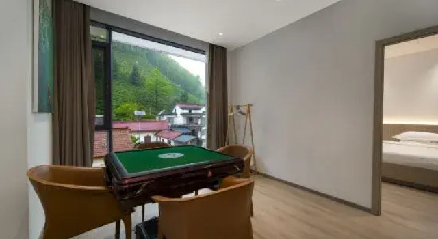 Двухместный люкс с видом на горы Ximo Family Homestay