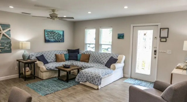 44 Fairview Blvd, Забронировать Отель Отели Fort Myers Area с бассейном, Бассейн