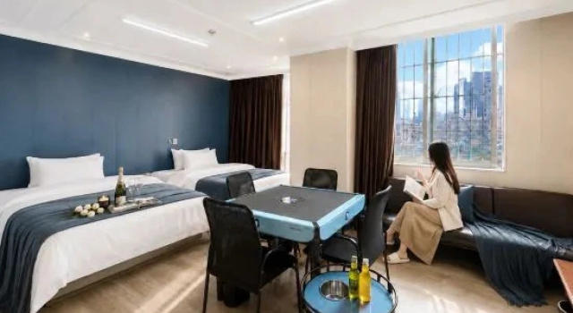 Люкс Zhubao Hotel (Wuzhou Municipal Plaza Center Branch)
