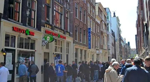 Amsterdam Red Light Bed & Breakfast, Забронировать Отель Амстердам - центр города Амстердам, рядом с Музей фотографии FOAM
