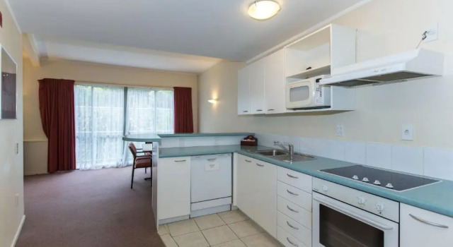 Апартаменты с 3 комнатами Fernhill Motor Lodge