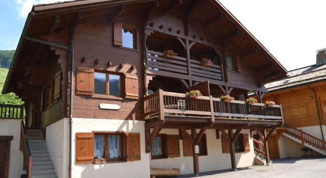 Chalet Chocolat - ARAVIS Holidays, Забронировать Шале Виллы Овернь-Рона-Альпы, Вилла