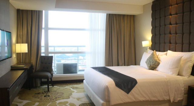MG Setos Hotel Semarang, Rezervovat Hotel Hotely v centru Semarang, hotely v centru Semarang, Parkování