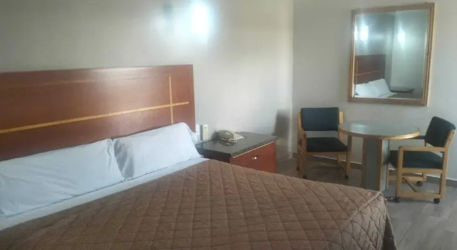 Номер Standard Hotel Santiago Plaza