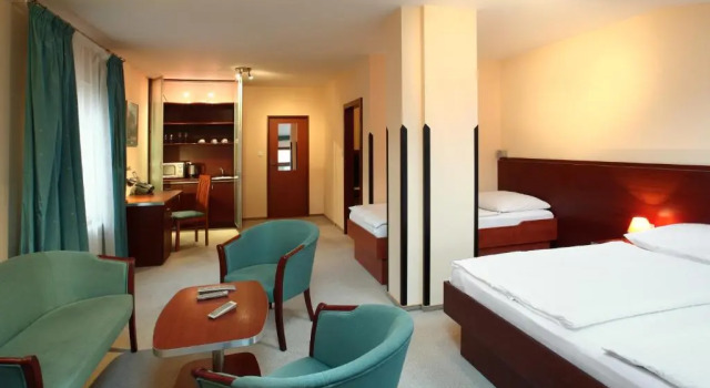 Трёхместный номер Deluxe Hotel Palace