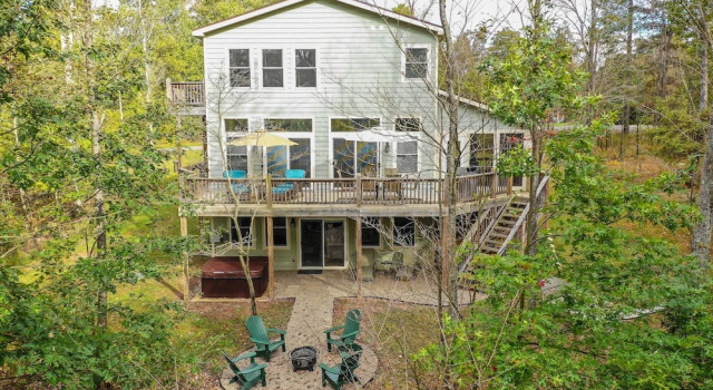 Коттедж Deep Creek Dream 4 Bedroom House