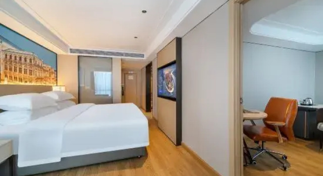 Люкс Business Vienna International Hotel (Dongguan Songshan Lake Huawei Tuanbowa Branch)