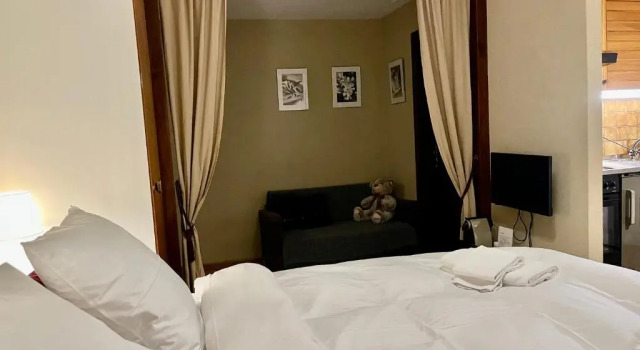Charmant Studio, 2 adultes , Centre de Nendaz, Prenota Hotel Hotel a Canton Vallese con parcheggio, Parcheggio
