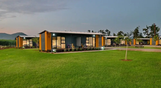 SleepOver Malelane Gate, Prenota Affittacamere Marloth Park Barberton