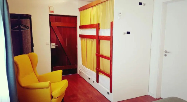 Четырёхместный номер Standard Art 4 You Cascais Suites