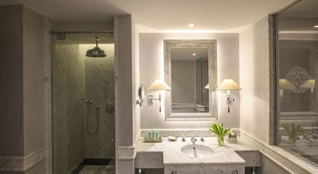Двухместный номер Bristol Deluxe Helvetia&Bristol Firenze   Starhotels Collezione