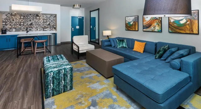 Suite Hotel Indigo Spring - Woodlands Area by IHG