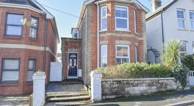 East View a Stunning Home From Home in St Helens Sleeps 6, Book Hotel Ryde Isle of Wight