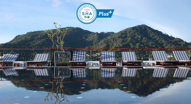 Люкс Rak Rak Elegant Hotel Patong