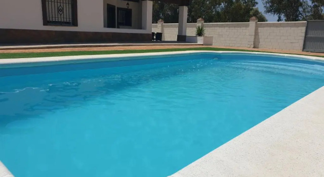 Коттедж BAMBÚ · Casa rural en Vejer con piscina privada