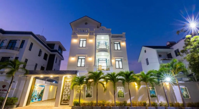 Luxury C2.50 Villa