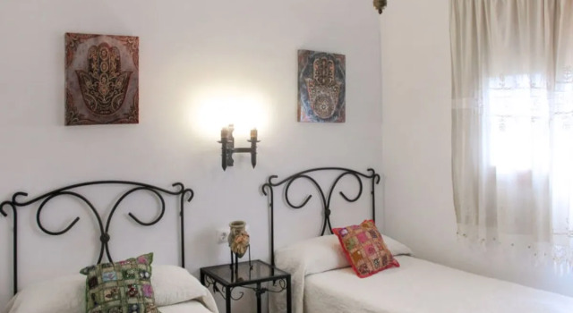 Tres Palmeras (FRG131)