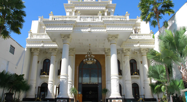 The Grand Palace Hotel Malang, Book Hotel Billige hoteller i Malang, nær Alun-alun Tugu