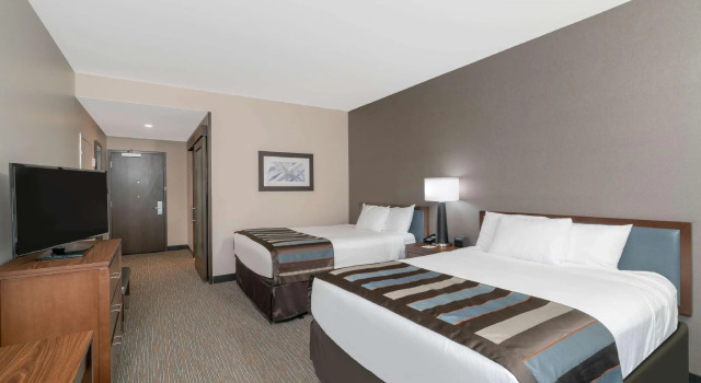 Четырёхместный номер Standard Hampton Inn San Jose Cherry Ave, CA