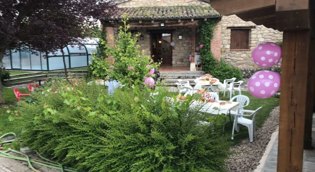 Casa con Piscina, Забронировать Отель Уманес Guadalajara Province