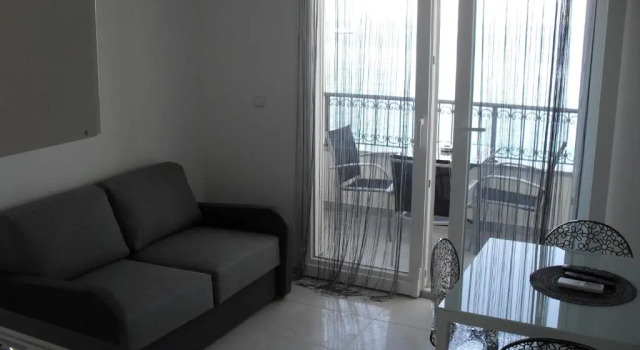 Апартаменты c 1 комнатой с балконом и с видом на море Apartments Govic