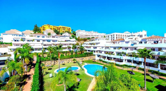 Апартаменты с 3 комнатами Penthouse with 250 sqm roof terrace near the beach