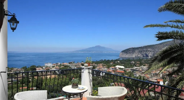 Апартаменты M Suites Sorrento