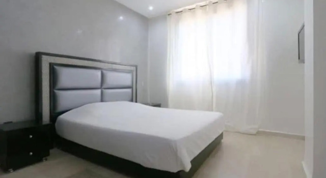 Moderne appartement T3 à Gueliz, Забронировать Апартаменты/квартира Отели Марракеш-Тенсифт-Эль-Хауз с бассейном, Бассейн