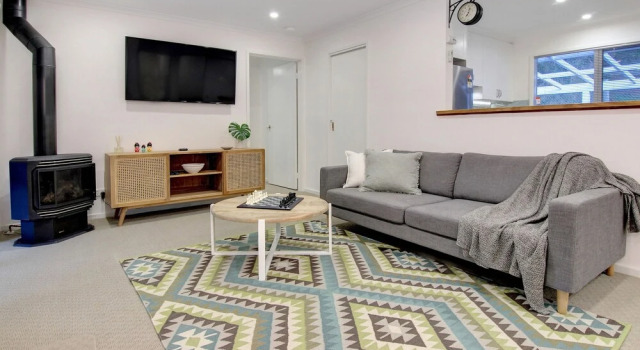 Stylish Coastal Retreat, Book Hotel Rye 