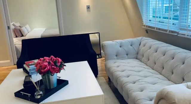 Captivating 3Bed Apartment in London, Varaa Huoneisto Asunnot kohteessa Merseyside, Huoneisto