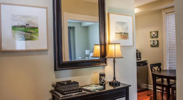 Люкс Newsroom Suites