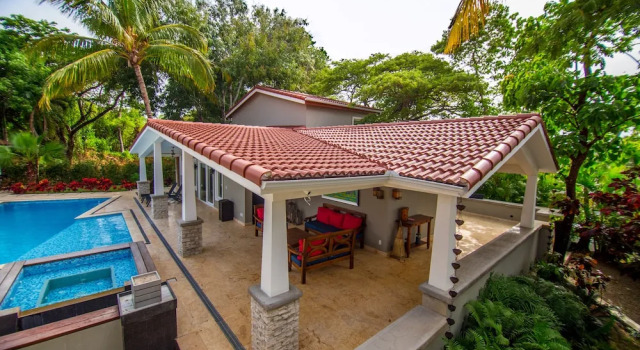 Коттедж Luxury Colibri Boutique Hotel