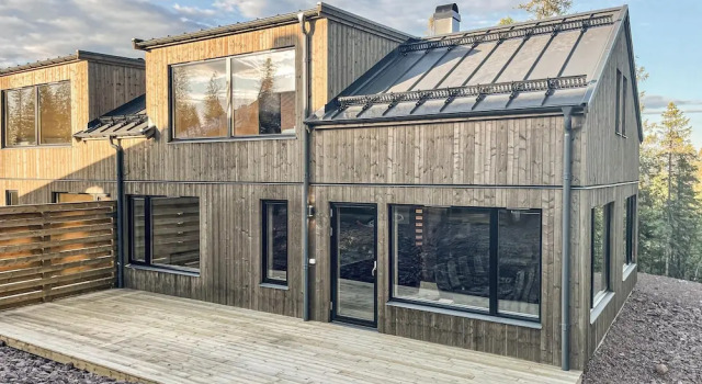 Beautiful Apartment in Sälen With Sauna and 4 Bedrooms, Rezerwuj Apartament Hotele w Svealand z parkingiem, Parking