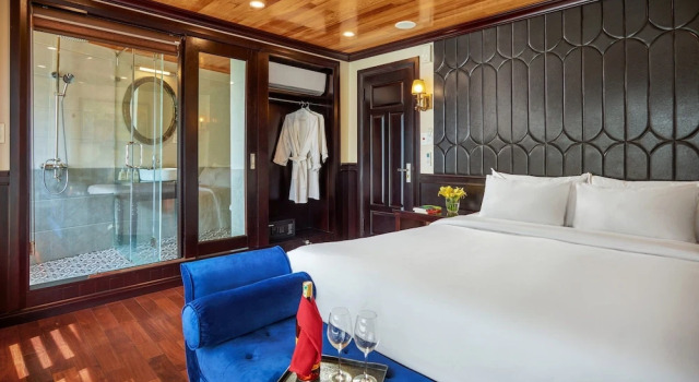 Номер Deluxe Lan Ha Legend Cruise