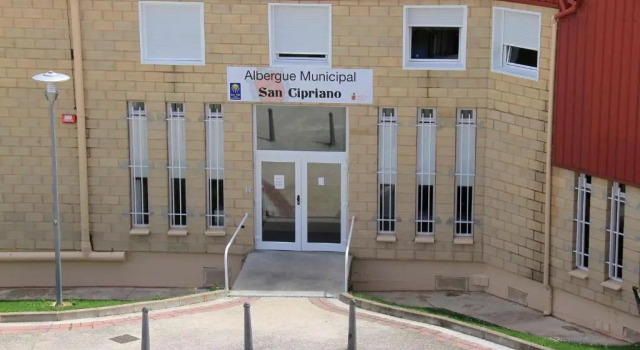 Albergue de peregrinos San Cipriano, Buchen Sie Hostel Ayegui Navarra