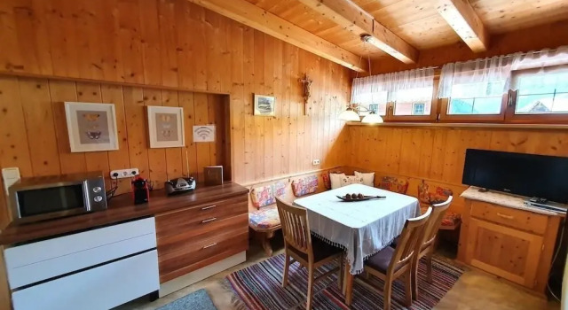 Haus Juen II, Забронировать Отель Отели Тироля с бассейном, Бассейн