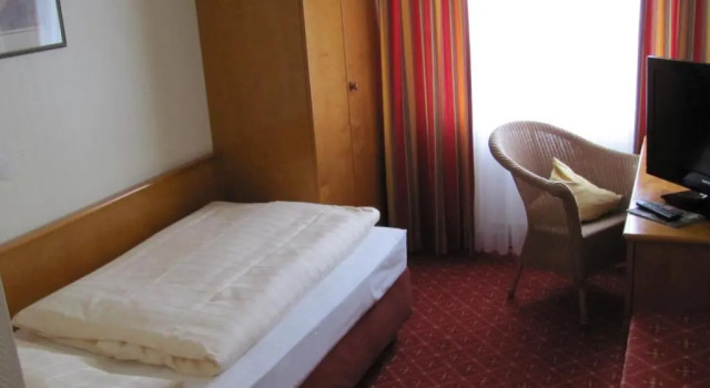 Одноместный номер Economy Schloss Hotel Herborn