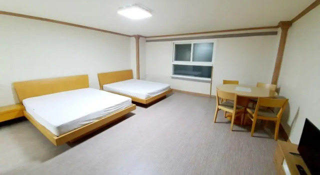 Muju Iso Condo Pension, Prenota Hotel Muju Jeollabuk-Do