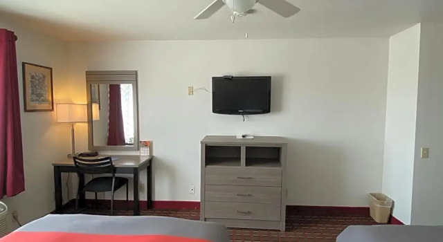 Standard Zimmer Guest House Inn Medical District near Texas Tech Univ