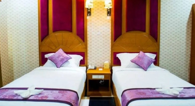 Jing Lone Hotel