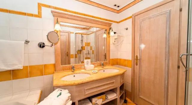 Номер Deluxe Hotel Miramar