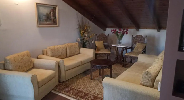 La casa dell' est in Ioannina, Prenota Appartamento Hotel a Epiro con parcheggio, Parcheggio