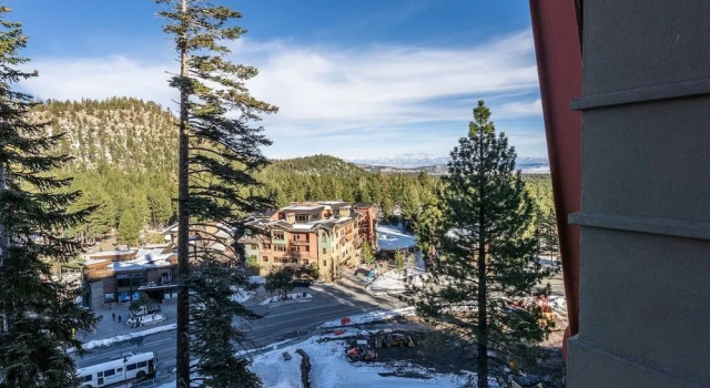 Village Monache #532 1 Bedroom Condo by RedAwning, Mammoth Lakes