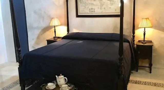 Meson De Malleville, Varaa Hotelli Valladolid Jukatan