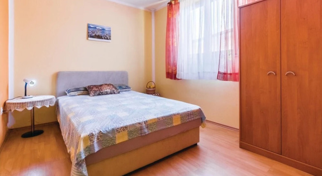Amazing Home in Liznjan With Wifi and 2 Bedrooms, Забронировать Отель Отели в центре Лижнян, в центре